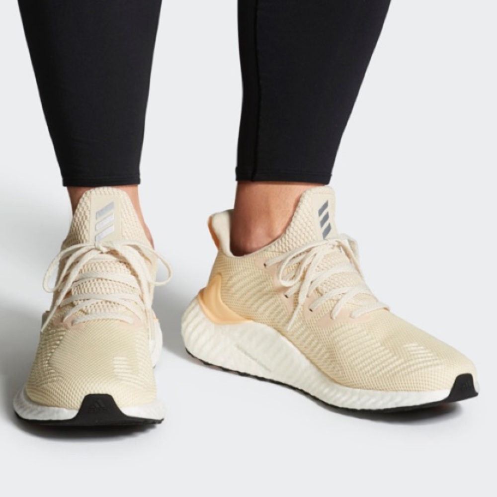 Adidas Alphaboost